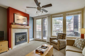 Base Village Ski In-Out Luxury Condo #4285 Huge Hot Tub & Great Views - FREE Activities & Equipment Rentals Daily, Winter Park